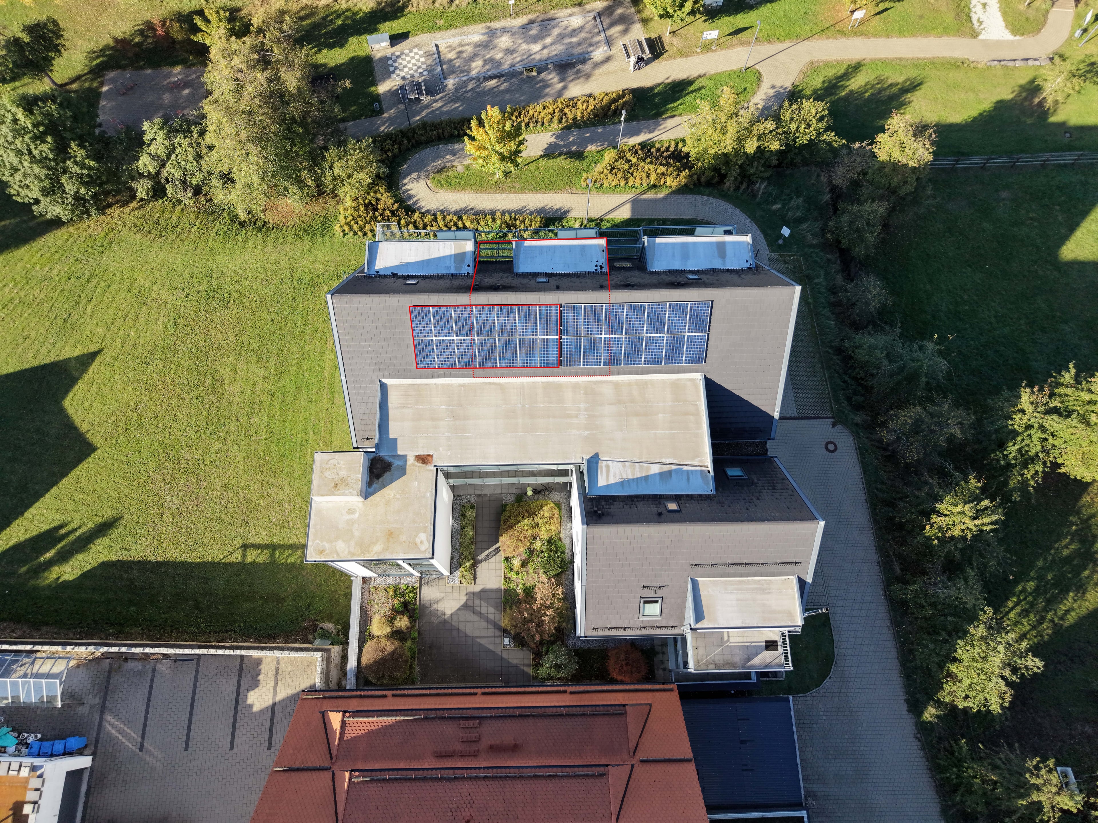 Wohnung Dachansicht mit PV